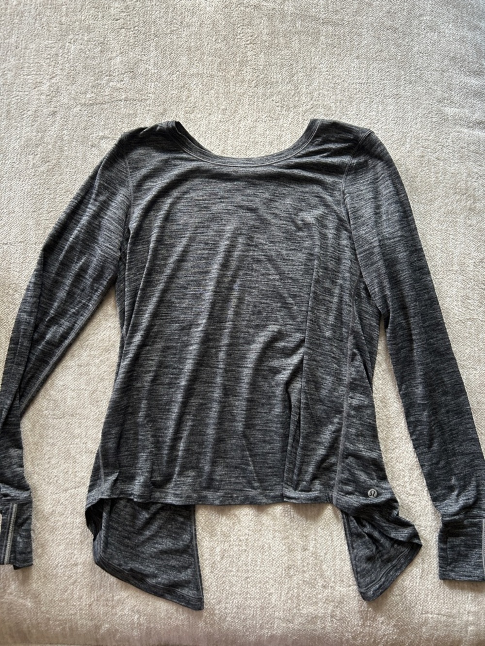 lululemon athletica Women's Long-Sleeve Charcoal Heather Top
